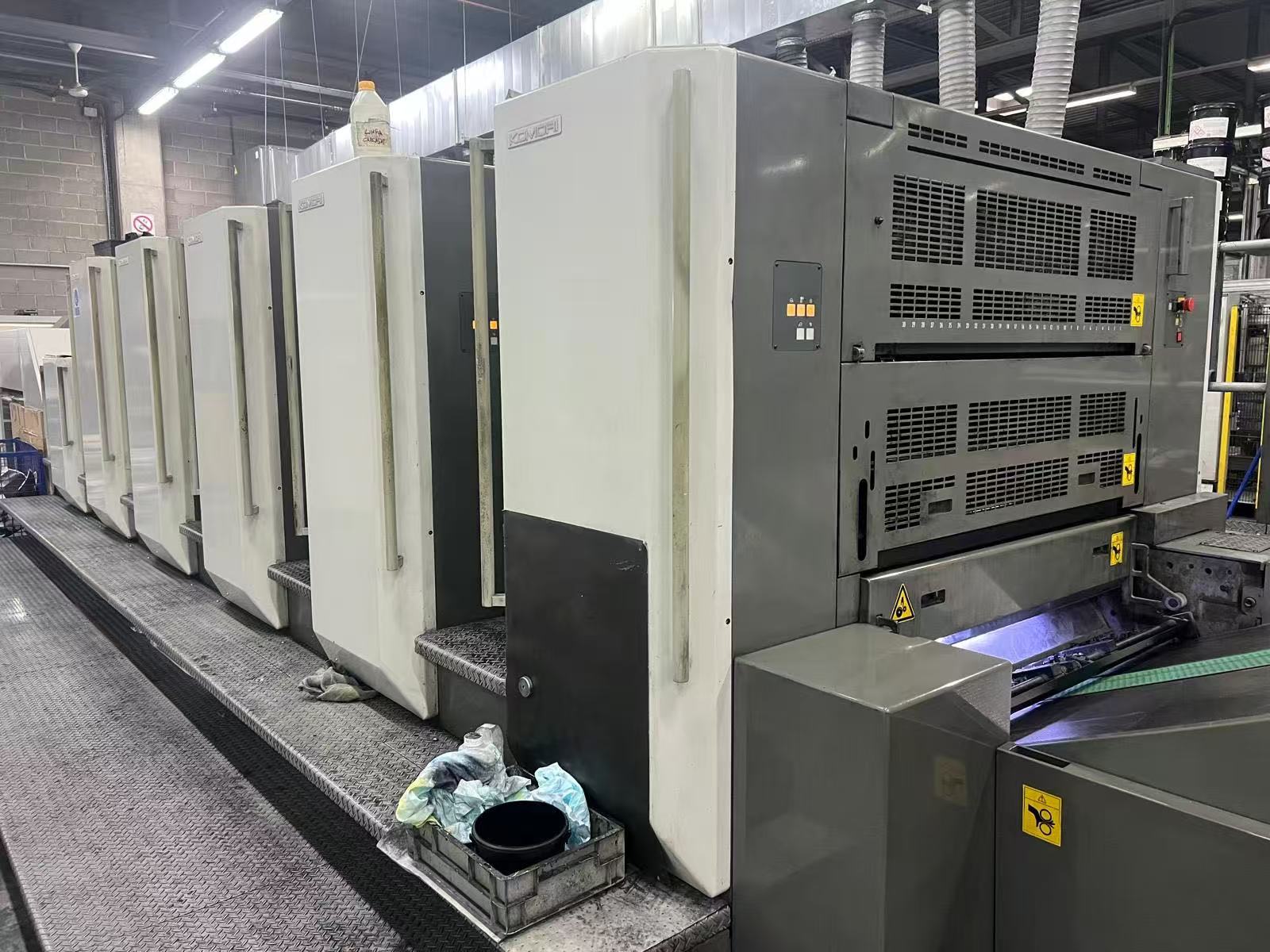 胶印滚筒划痕、凹点对印刷质量的具体影响